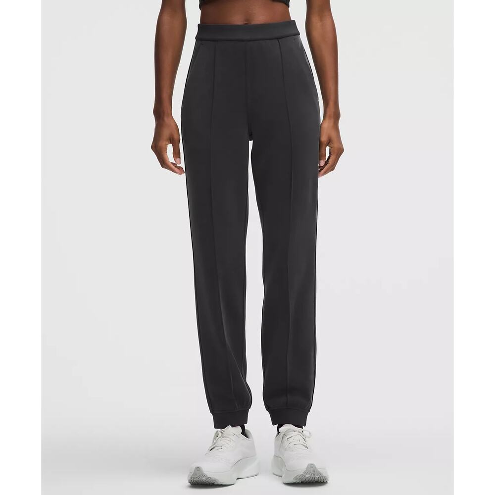 Lululemon Softstreme Classic-Fit High-Rise Jogger Black Size M | Retail $128